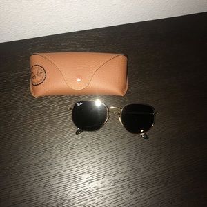 Hexagonal flat lenses rayban